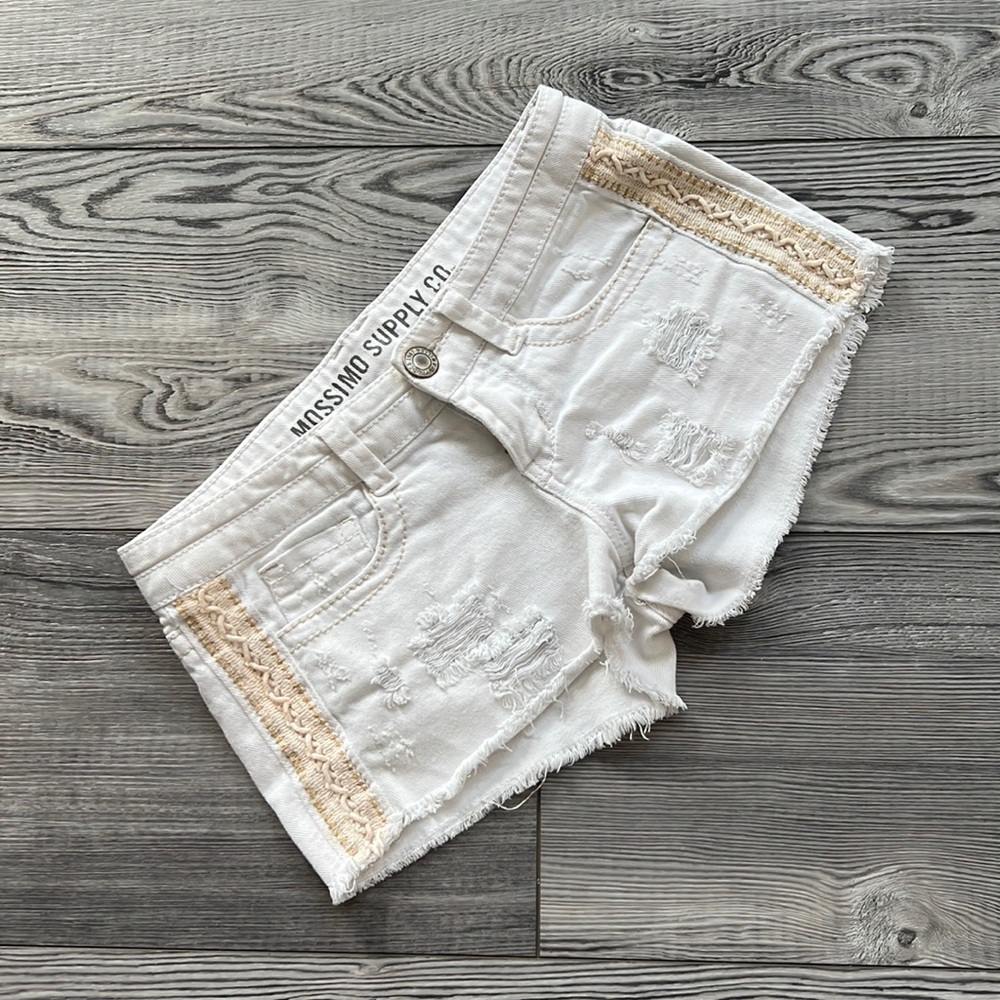 Mossimo white shorts